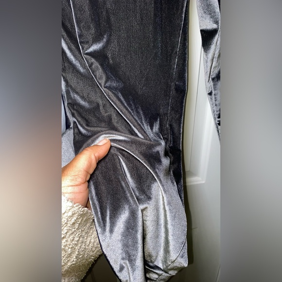 Women’s Velour Shirt and Pants Two-Piece Set - Picture 8 of 8